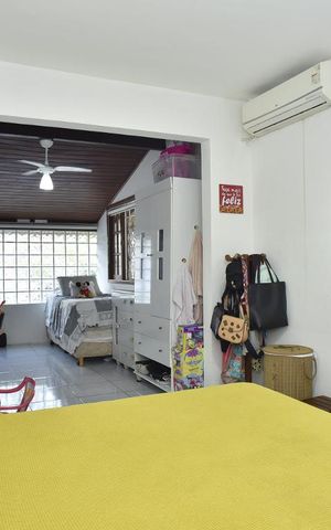 Casa de condomínio à venda com 160m², 4 quartos e 1 vagaQuarto 2