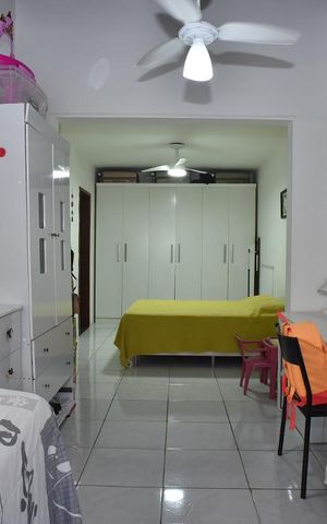 Casa de condomínio à venda com 160m², 4 quartos e 1 vagaQuarto 2