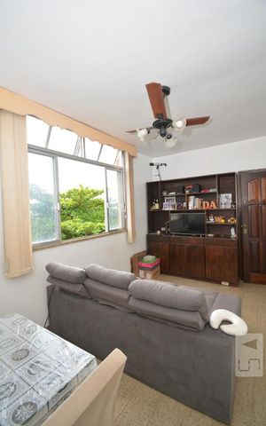 Apartamento à venda com 72m², 3 quartos e 1 vagaSala