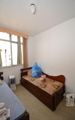 Apartamento à venda com 72m², 3 quartos e 1 vagaQuarto 2