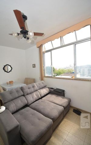 Apartamento à venda com 72m², 3 quartos e 1 vagaSala