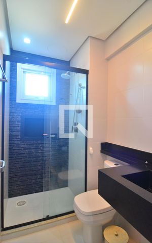 Apartamento à venda com 80m², 2 quartos e 2 vagasBanheiro Suíte