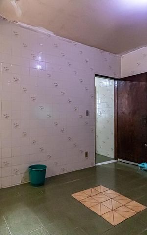 Apartamento à venda com 173m², 3 quartos e 3 vagas Apartamento à venda com 173m², 3 quartos e 3 vagasÁrea de Serviço