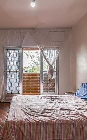 Apartamento à venda com 173m², 3 quartos e 3 vagas Apartamento à venda com 173m², 3 quartos e 3 vagasQuarto 1 - Suíte