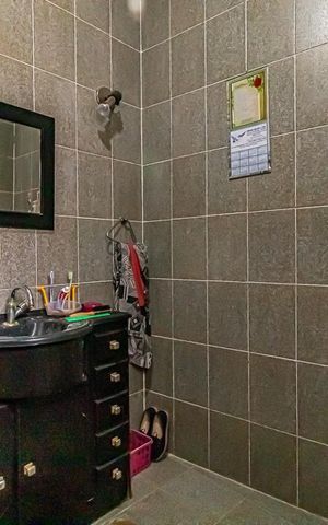 Apartamento à venda com 173m², 3 quartos e 3 vagas Apartamento à venda com 173m², 3 quartos e 3 vagasBanheiro da Suíte