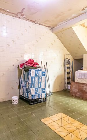 Apartamento à venda com 173m², 3 quartos e 3 vagas Apartamento à venda com 173m², 3 quartos e 3 vagasÁrea de Serviço