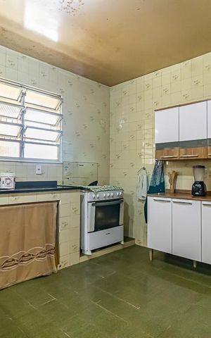 Apartamento à venda com 173m², 3 quartos e 3 vagas Apartamento à venda com 173m², 3 quartos e 3 vagasCozinha