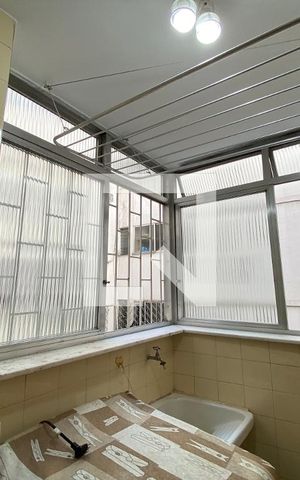 Apartamento à venda com 70m², 2 quartos e 1 vaga Apartamento à venda com 70m², 2 quartos e 1 vagaÁrea de Serviço