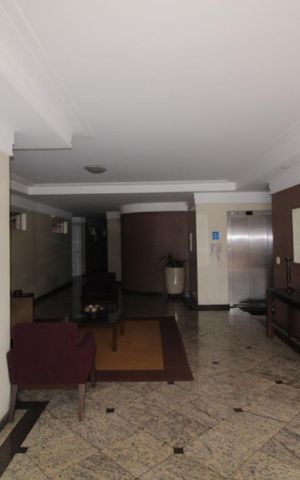 Apartamento à venda com 120m², 3 quartos e 3 vagasHall social