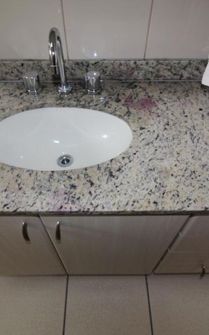 Apartamento à venda com 120m², 3 quartos e 3 vagasBanheiro 1 suite