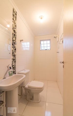 Casa para alugar com 198m², 3 quartos e 2 vagasBanheiro quarto 2 suíte