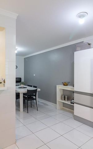 Casa para alugar com 198m², 3 quartos e 2 vagasCozinha