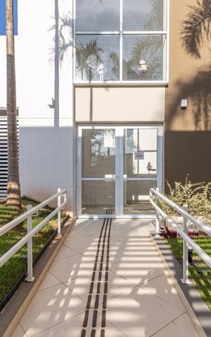 Apartamento à venda com 120m², 2 quartos e 2 vagas Apartamento à venda com 120m², 2 quartos e 2 vagasFachada do Condomínio