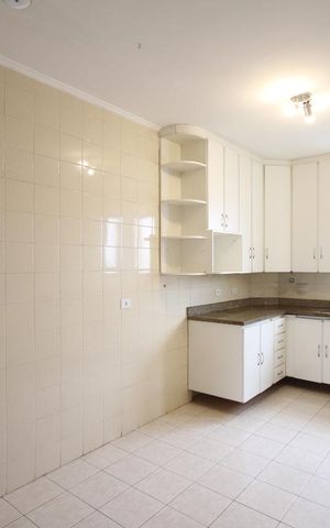 Apartamento à venda com 150m², 3 quartos e 2 vagasCozinha