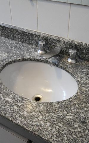 Apartamento à venda com 150m², 3 quartos e 2 vagasBanheiro