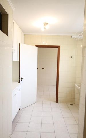 Apartamento à venda com 150m², 3 quartos e 2 vagasÁrea de Serviço