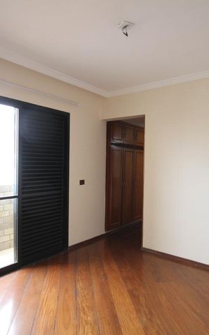 Apartamento à venda com 150m², 3 quartos e 2 vagasSuíte