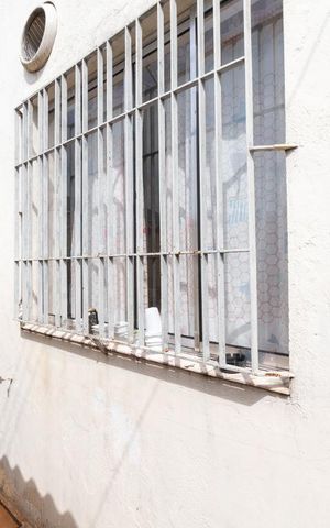Casa à venda com 140m², 3 quartos e 6 vagasQuintal