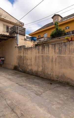 Casa à venda com 140m², 3 quartos e 6 vagasGaragem 2