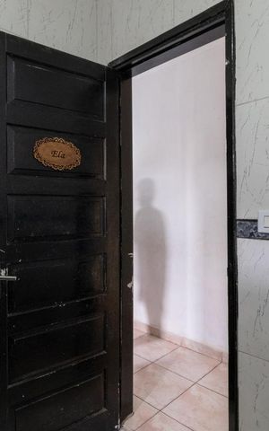 Casa à venda com 140m², 3 quartos e 6 vagasBanheiro