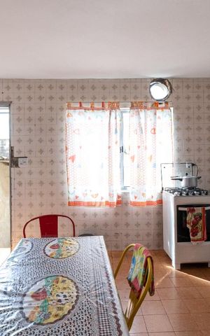 Casa à venda com 140m², 3 quartos e 6 vagasCozinha