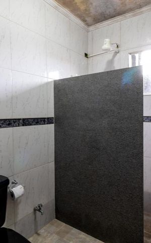 Casa à venda com 140m², 3 quartos e 6 vagasBanheiro