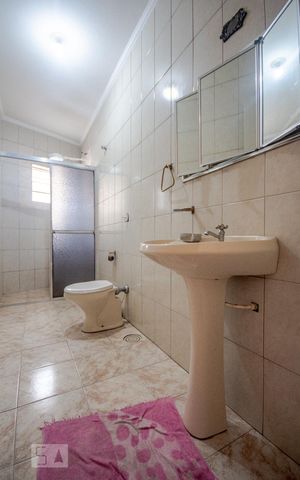 Casa à venda com 199m², 3 quartos e 4 vagasBanheiro 3