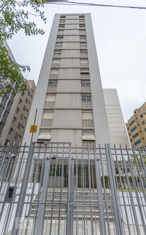 Apartamento à venda com 132m², 3 quartos e 1 vagaFachada