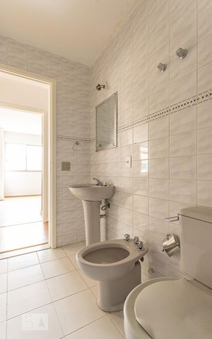 Apartamento à venda com 132m², 3 quartos e 1 vagaBanheiro Social