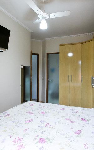 Casa à venda com 160m², 3 quartos e 2 vagasSuíte