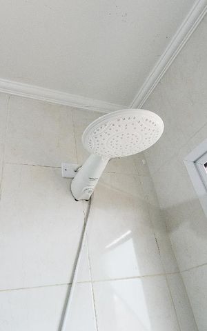 Casa à venda com 160m², 3 quartos e 2 vagasBanheiro da Suíte