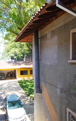 Casa à venda com 370m², 3 quartos e 6 vagasQuarto 2 - Vista