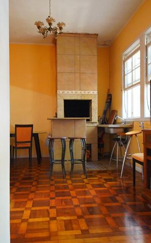 Casa à venda com 370m², 3 quartos e 6 vagasChurrasqueira