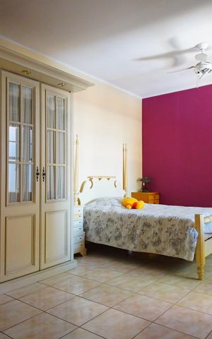 Casa à venda com 370m², 3 quartos e 6 vagasQuarto 2