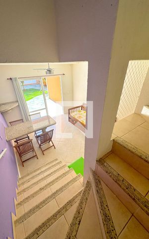 Apartamento para alugar com 100m², 2 quartos e 1 vagaEscada