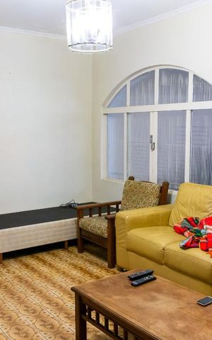 Casa para alugar com 200m², 3 quartos e 3 vagasSala