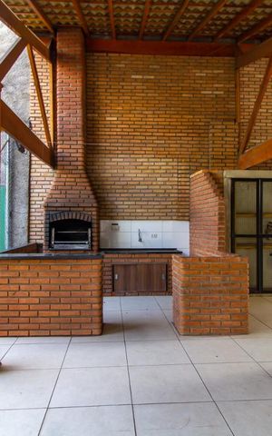Apartamento à venda com 65m², 2 quartos e 1 vagaÁrea comum - Churrasqueira