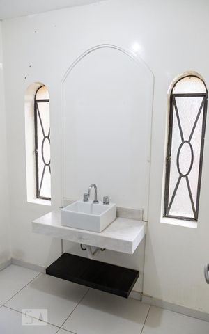 Casa à venda com 304m², 6 quartos e 4 vagas Casa à venda com 304m², 6 quartos e 4 vagasSuite 1