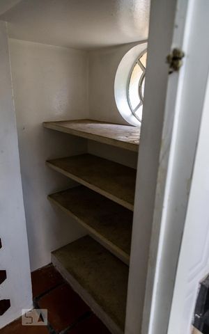 Casa à venda com 304m², 6 quartos e 4 vagas Casa à venda com 304m², 6 quartos e 4 vagasCozinha