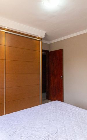 Casa à venda com 125m², 3 quartos e 3 vagas Casa à venda com 125m², 3 quartos e 3 vagasSuíte