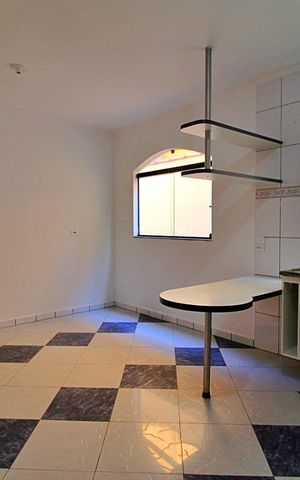 Casa para alugar com 210m², 3 quartos e 2 vagasCozinha