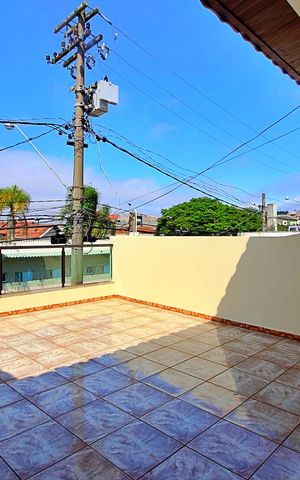 Casa para alugar com 210m², 3 quartos e 2 vagasSacada