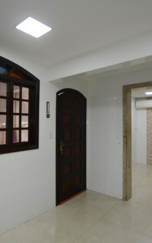 Casa à venda com 136m², 3 quartos e 2 vagasCozinha
