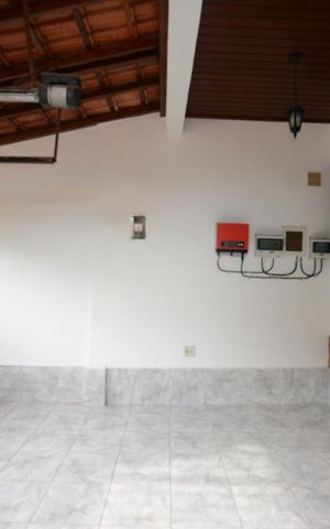 Casa à venda com 136m², 3 quartos e 2 vagasGaragem