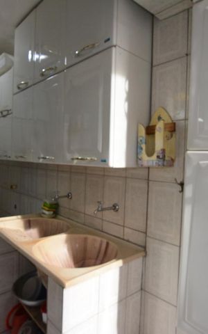 Casa à venda com 136m², 3 quartos e 2 vagasÁrea de Serviço
