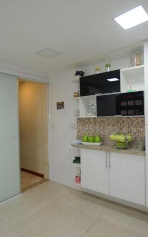 Casa à venda com 136m², 3 quartos e 2 vagasCozinha