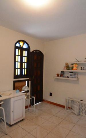 Casa à venda com 136m², 3 quartos e 2 vagasQuarto 1 suite