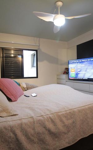 Apartamento à venda com 130m², 3 quartos e 3 vagasSuíte 2