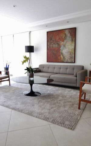 Apartamento à venda com 130m², 3 quartos e 3 vagasHall social