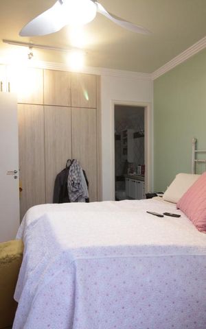 Apartamento à venda com 130m², 3 quartos e 3 vagasSuíte 2